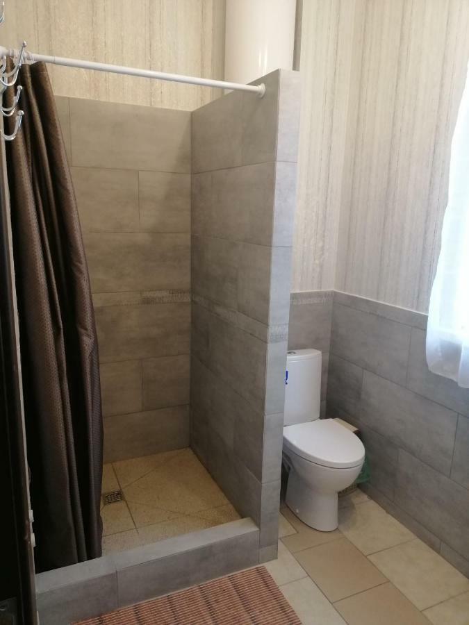 Гостьовий Будинок Осокорки Kiew Exterior foto